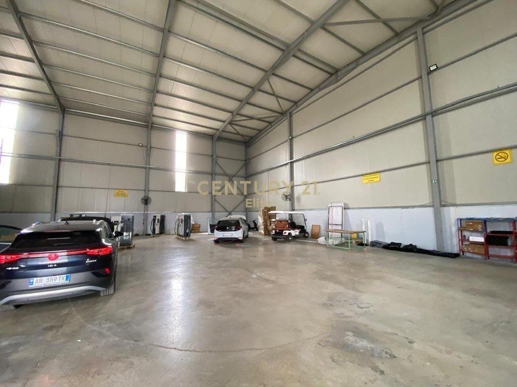 Capannone in affitto, Vore 3.000 € /Mese Sup. Totale 870m2