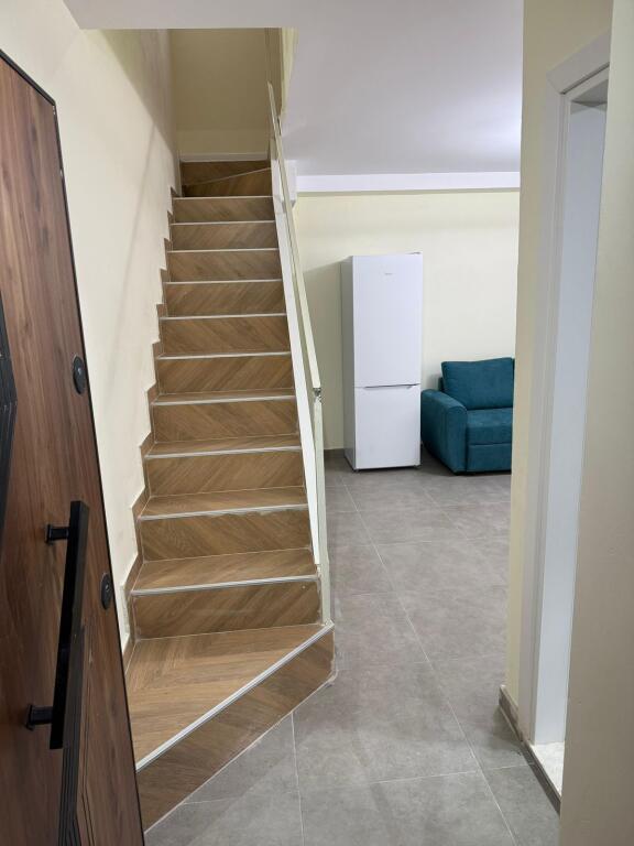 🏡 JEPET ME QIRA APARTAMENT 1+1 – SELITË