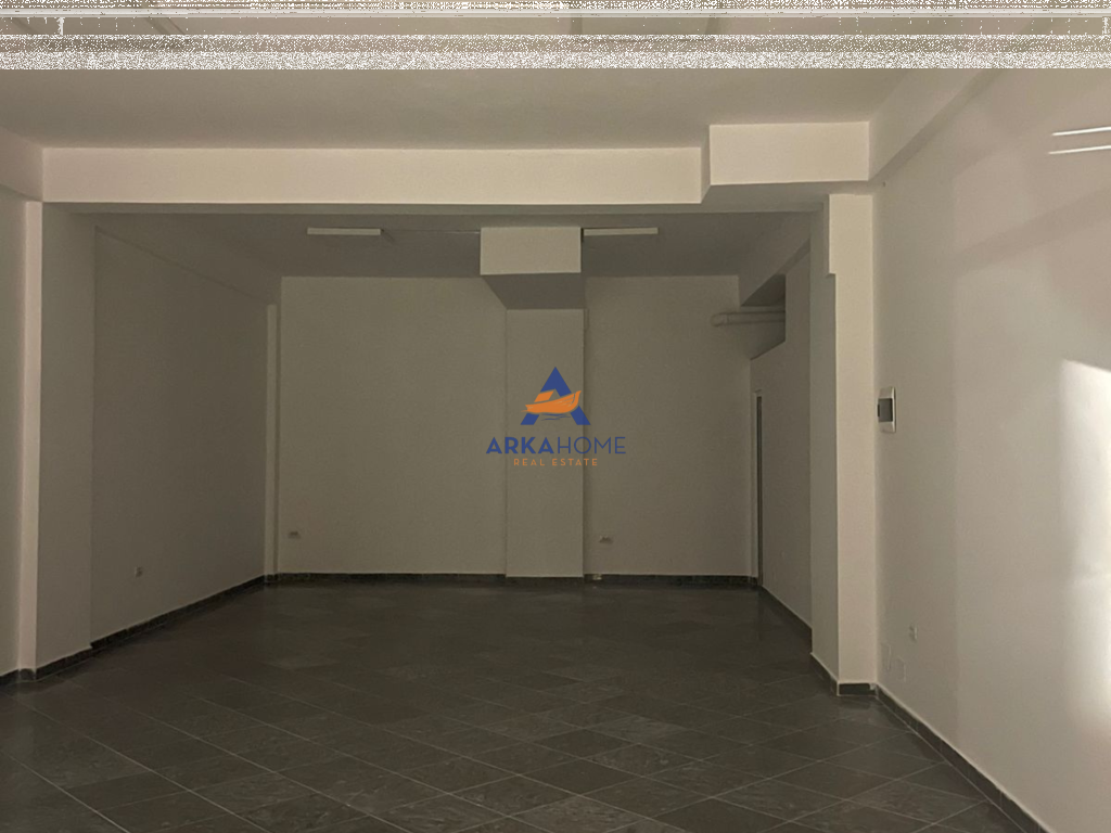 FOR RENT SPACE 220M2 "PALLATET CABEJ, BESIM ALLA STREET" 220,000 LEKE