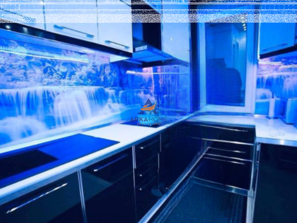 VENDESI APPARTAMENTO 2+1 "PALAZZI FRATARI, VICINO AL SUPERMERCATO SPAR" 135000 EURO