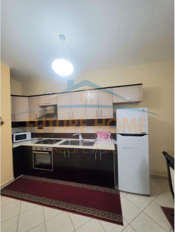 Qera, Apartament 1+1, Fresku, Tiranë