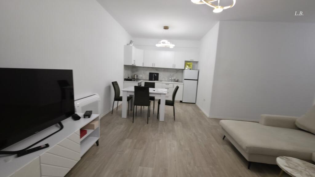 Jepet Apartament me Qira – FZ Residence
