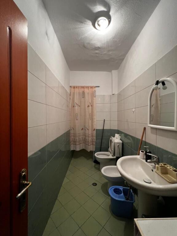 Apartment 1+1 for Long Term Rent - Dibra Street, Medresese Square Tirana