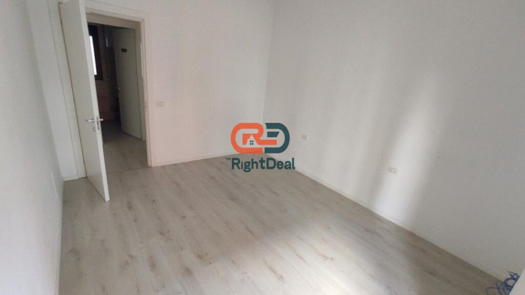 At Green City, Office Space for Rent !!!