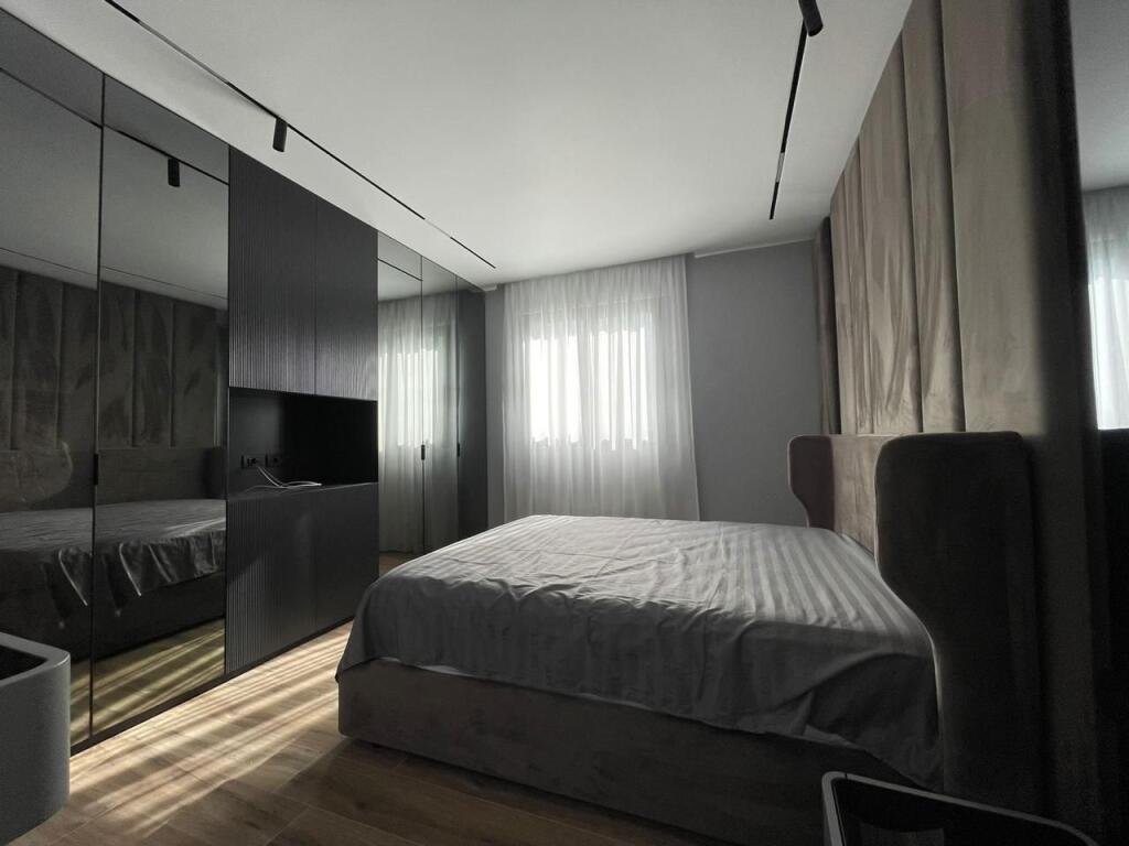 Apartment 2+1 for Long-Term Rent - Lungomare, Vlore