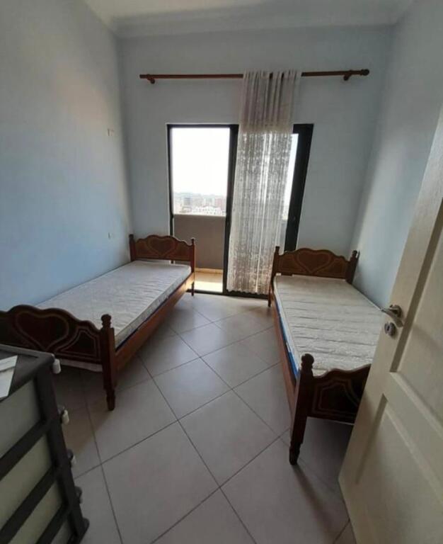 Apartament 2+1 me qira Astir pas Bar Artistit