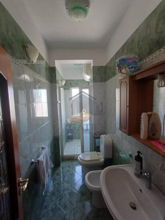 Apartament 2+1+2+3 Tek Zjarrefiksja , Durres!