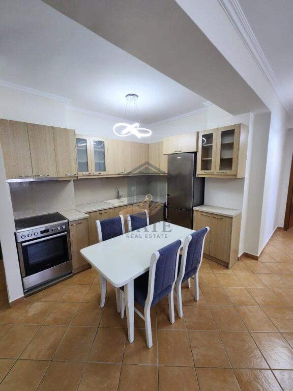 Apartment 2+1 for sale, 5th floor with elevator