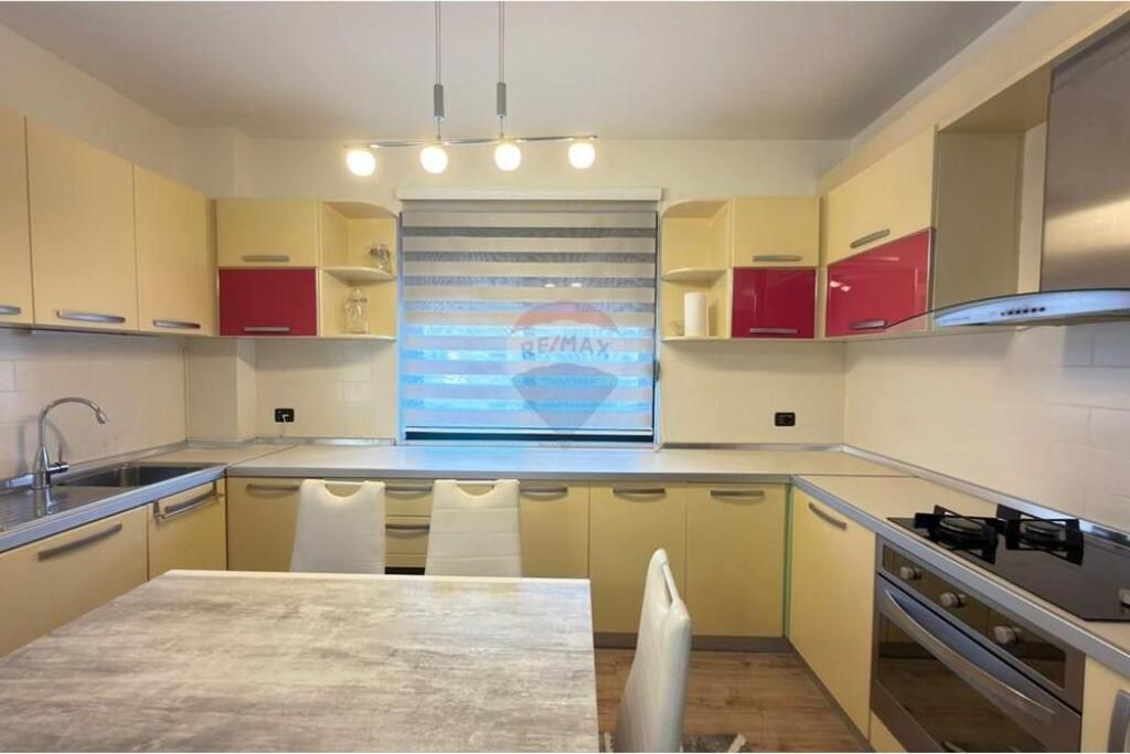 2+1 Apartment for rent Zoo!