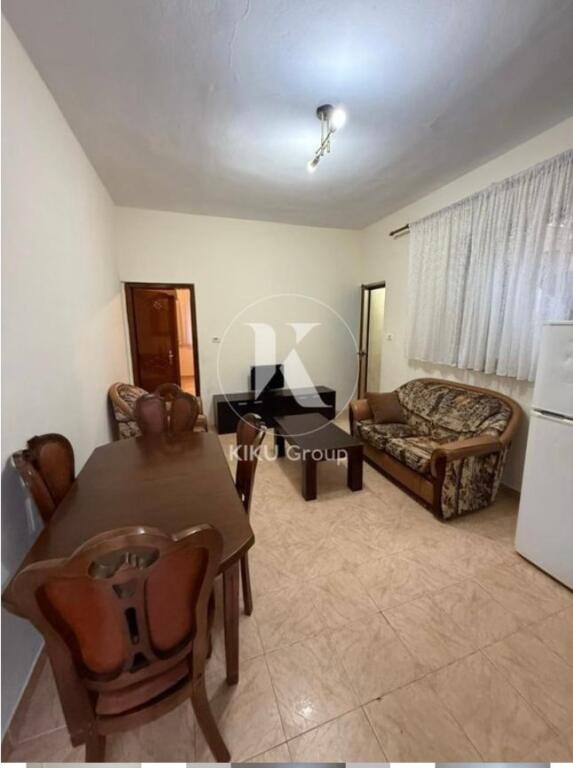 2+1, te mine peza rruge e durresit, 600 euro