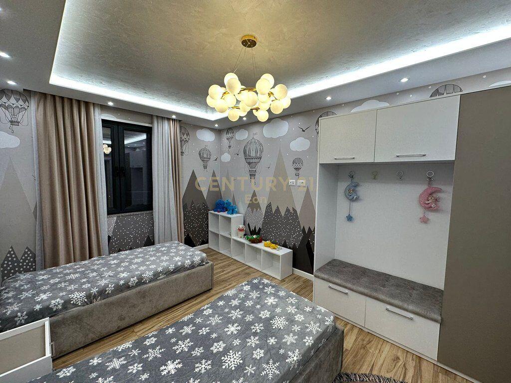 WE SELL APARTMENT 2+1+2 IN VOLLGA NEAR THE 27 FLOORS !