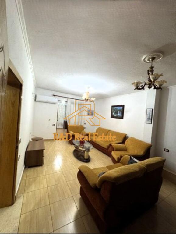 🏡 In affitto – Appartamento 2+1 + Balcone(Venue)