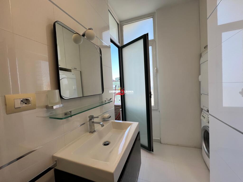 Apartment 2+1+2 for rent in the Blloku area near Salt Restorant, Tirana (ID 4231435)