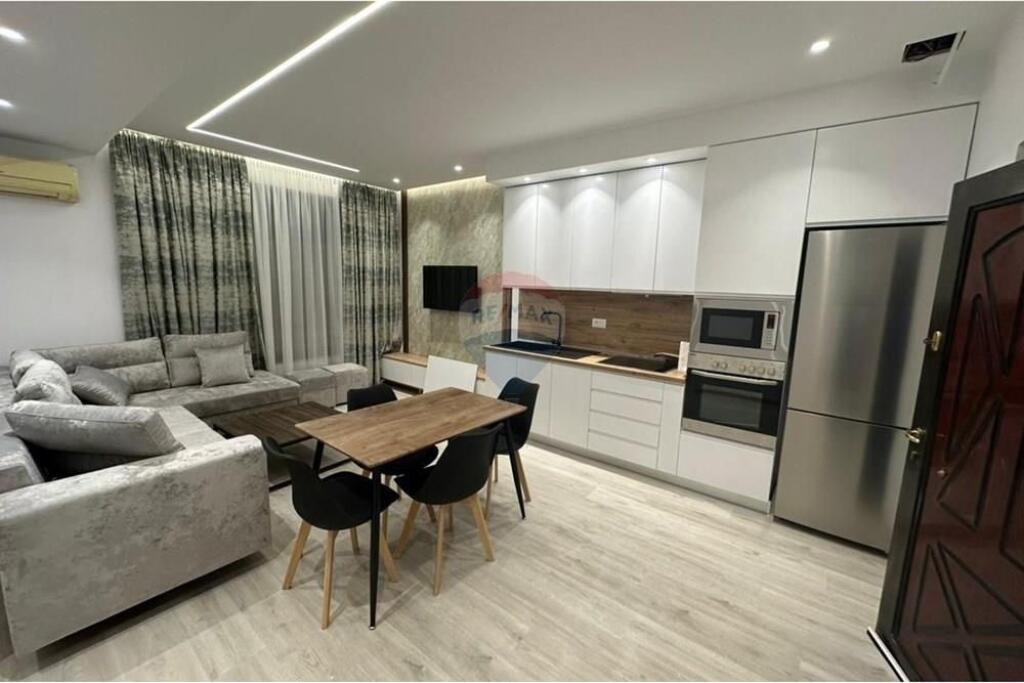 Apartment for rent 1+1 at Muhamet Gjollesha Street