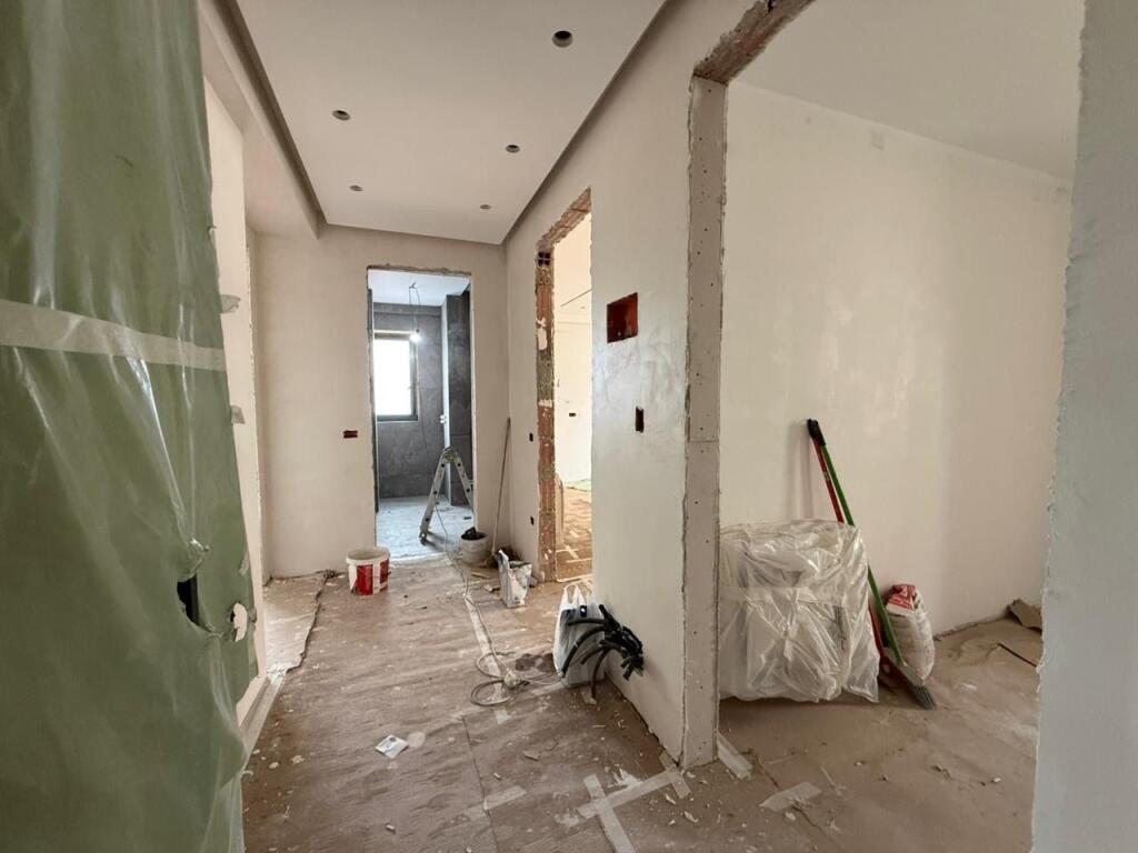 ✨Premium Office for Rent | 📍Durres Street