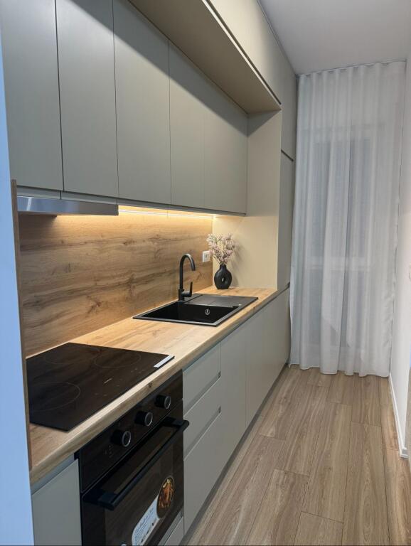 Apartment 1+1 for rent – Bulevardi i Ri, Jordan Misja