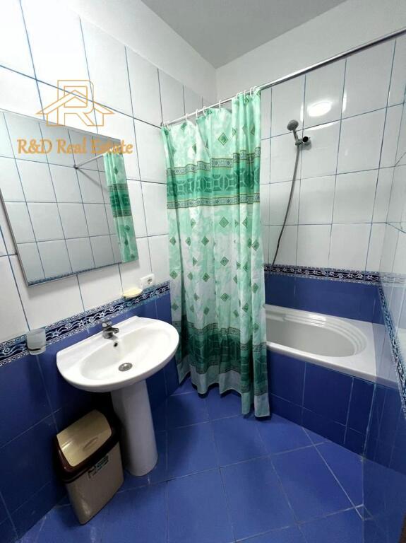 Apartament i ri me Qera Prane Shkolles Petro Nini