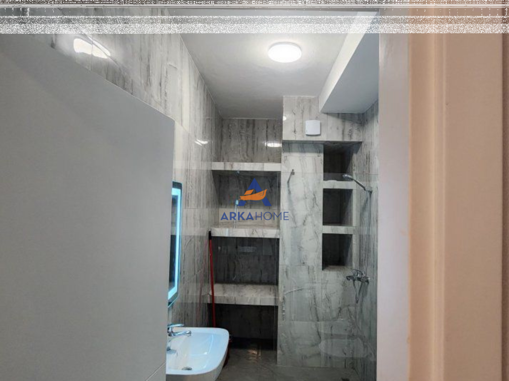 JEPET ME QERA APARTAMENT 1+1 "KOMUNA E PARISIT" 73,000 LEKE