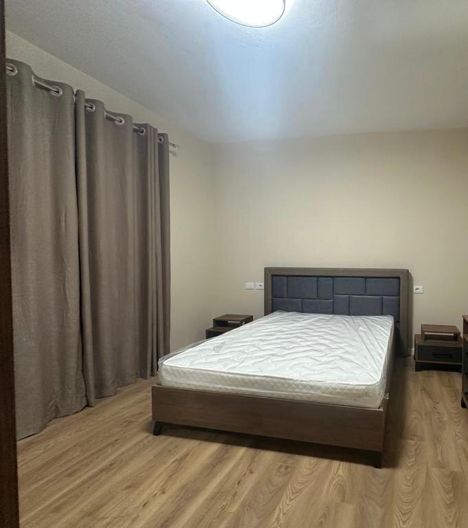 APARTAMENT PER QIRA 2+1 ME POST PARKIMI NE SAUK I RI!