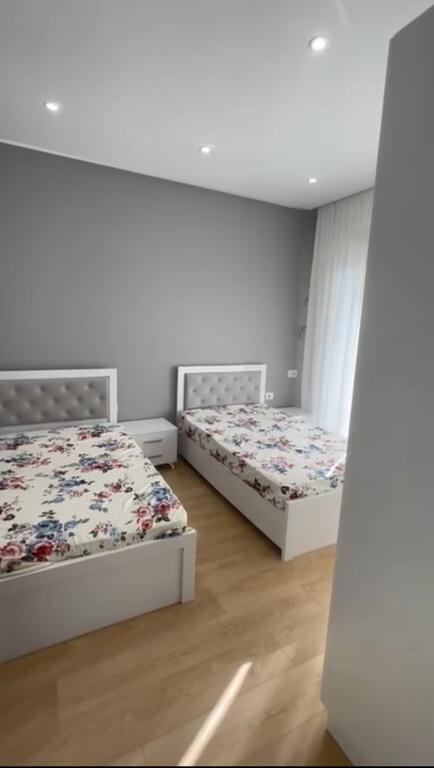 🏠 Appartamento 2+1+2 in affitto – Kinostudio