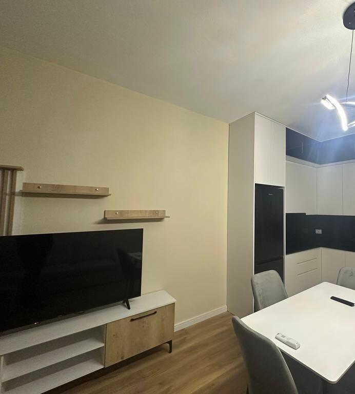 APARTAMENT PER QIRA 2+1 ME POST PARKIMI NE SAUK I RI!
