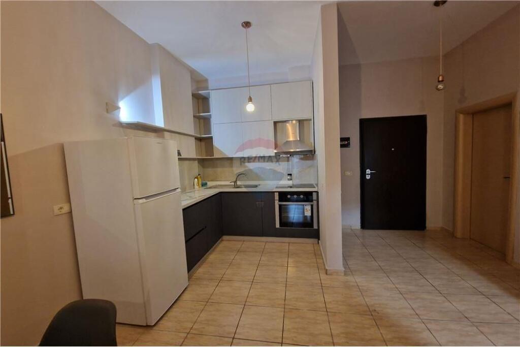 Apartament 1+1 me Qera Ujë i Ftohtë, Vlorë