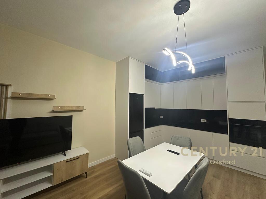 APARTAMENT PER QIRA 2+1 ME POST PARKIMI NE SAUK I RI! 550 € /Muaj Sip. Totale  81m2