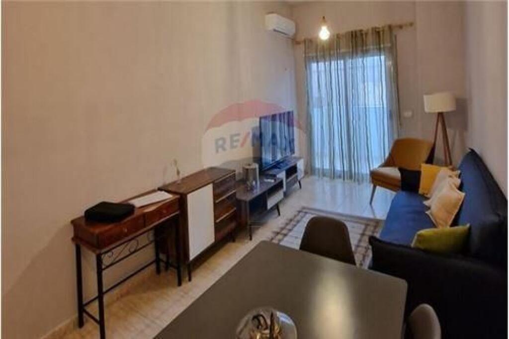 Apartament 1+1 me Qera Ujë i Ftohtë, Vlorë