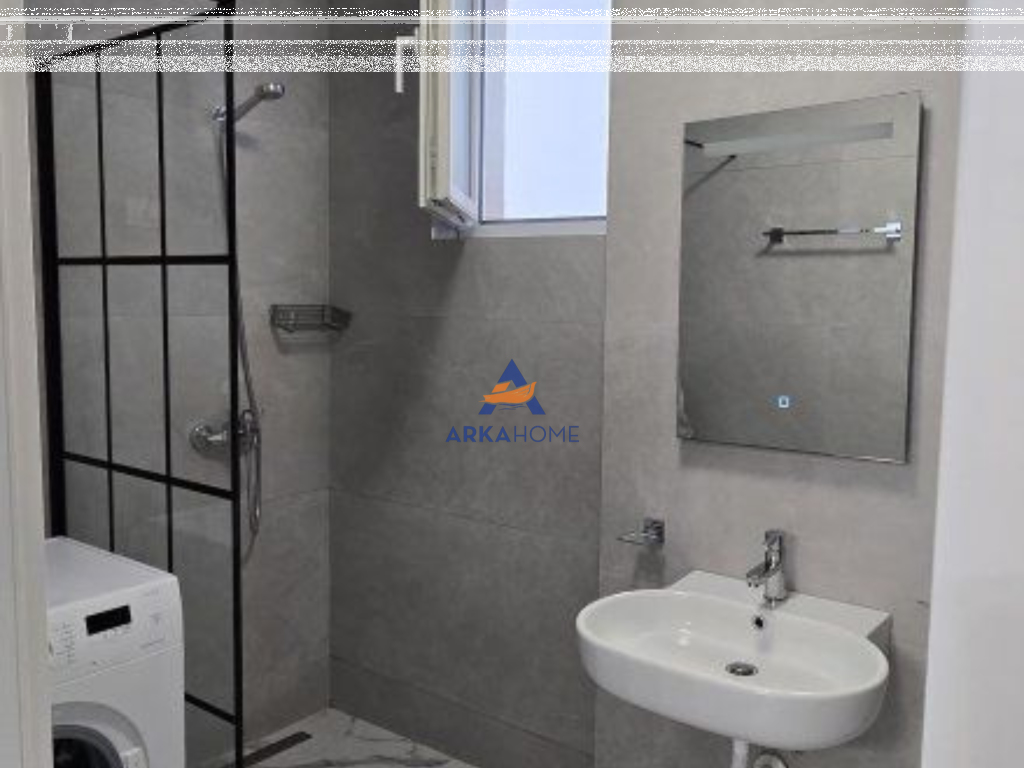 JEPET APARTAMENT ME QERA 2+1+BALLKON "TE LIQENI I THATE" 630 EURO