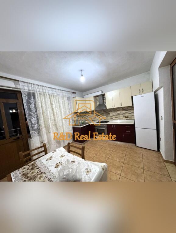 🏡 In affitto – Appartamento 2+1 + Balcone(Venue)