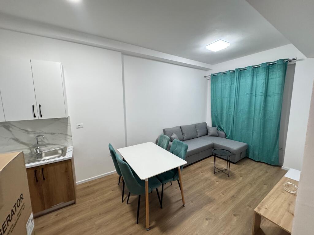 Apartament me qera 2+1 Rezidenca oxa