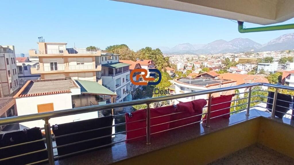 In Sauk, House for Sale 4 Floors With Fantastic View !!