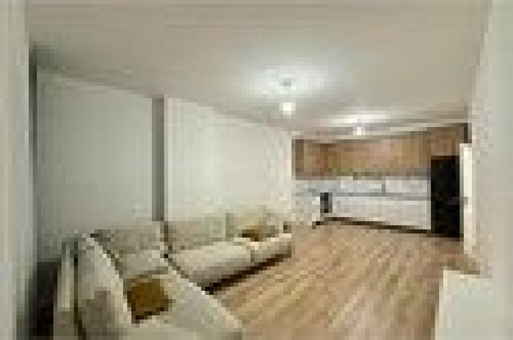 Apartment 2+1 for rent in Kamez!