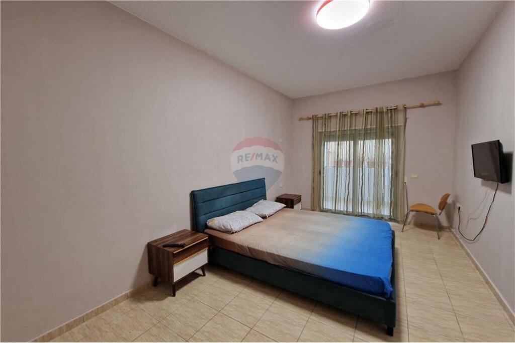 Apartament 1+1 me Qera Ujë i Ftohtë, Vlorë