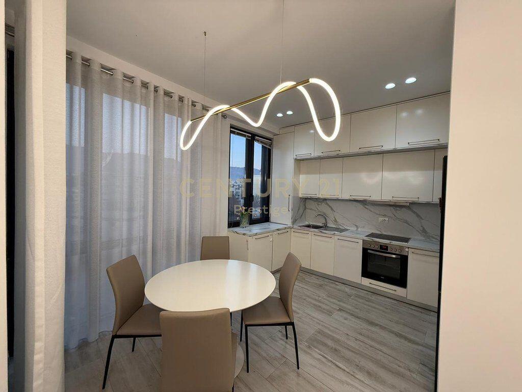 APARTMENT 2+1+2+PARKING SPACE FOR RENT, PARK GATE, TIRANA! 1,500 € /Month Total Area 118m2