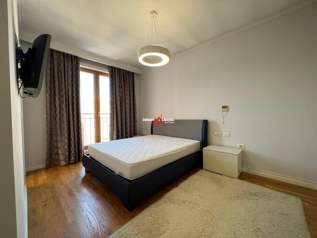 Apartment 2+1+2 for rent in the Blloku area near Salt Restorant, Tirana (ID 4231435)