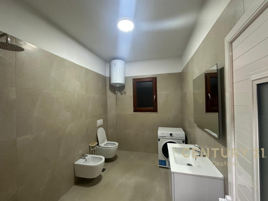 APARTAMENT PER QIRA 2+1 ME POST PARKIMI NE SAUK I RI! 550 € /Muaj Sip. Totale  81m2