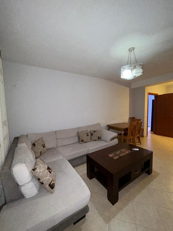 2+1, furnished don bosco near viva market price 600 euro