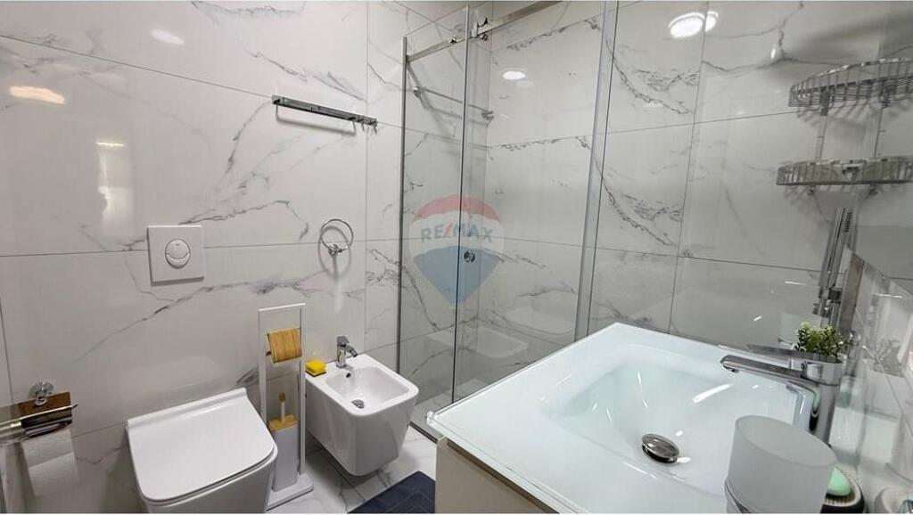 Luxury apartment for rent Artistic Lyceum!