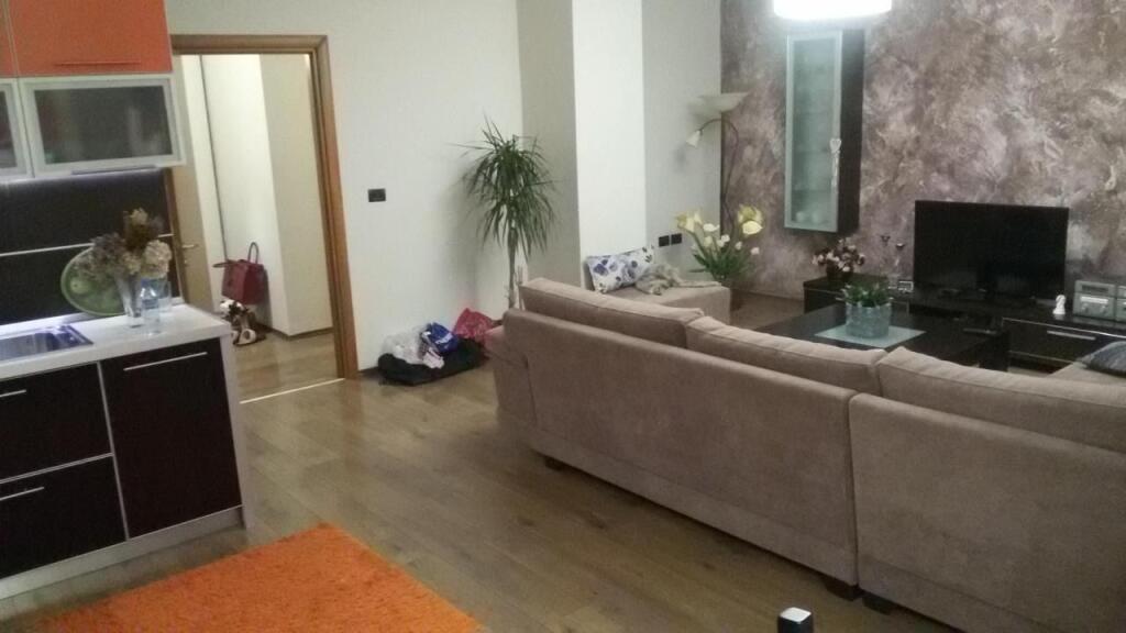 Apartment 2+1, Selvia!