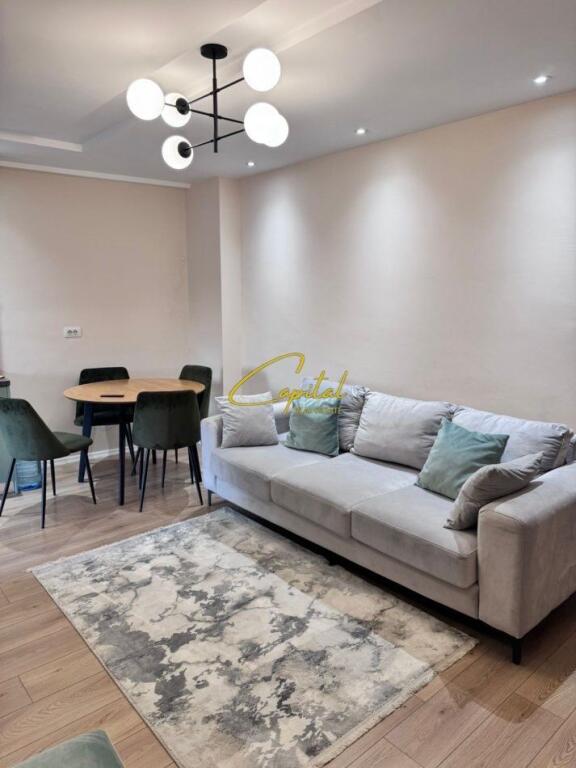 VENDESI APPARTAMENTO 1+1 OSPEDALE AMERICANO 3 152.000 EURO