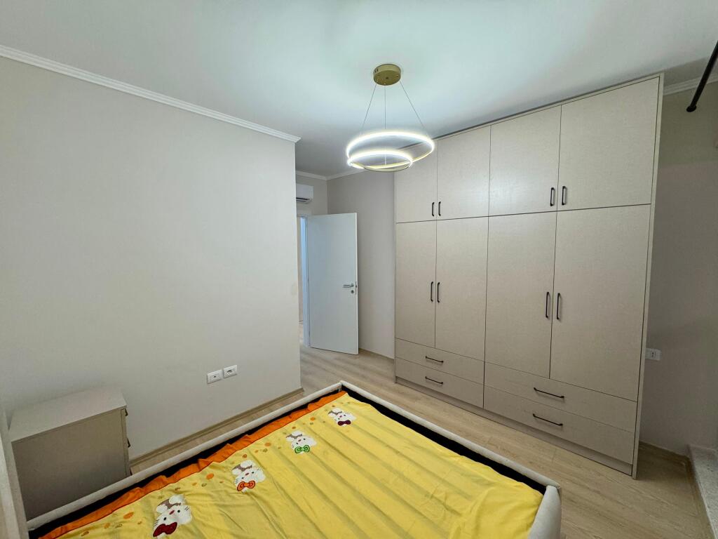 📣 SHITET Apartament 1+1 📍 Rruga "Jordan Misja", Prane Universitetit "Beder" ✨  