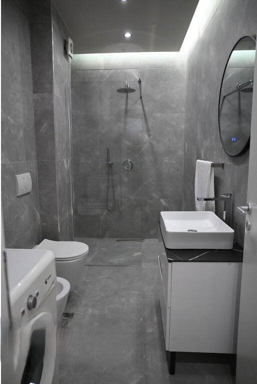 Appartamento 2+1 in VENDITA a Kamez! 135.000 €