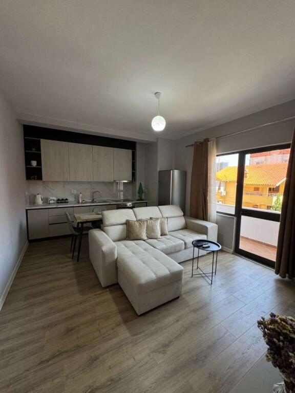 Apartament 2+1 me qira ne Don Bosko!
