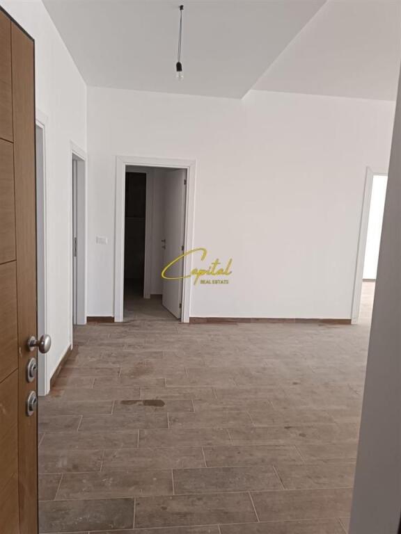 OFFICE FOR RENT 140 M2 XHAMLLIKU 95,000 LEKE