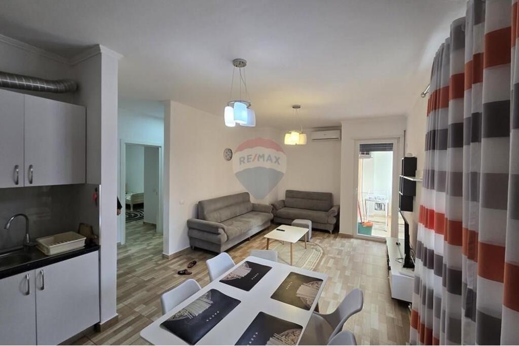 Apartment 2+1+2 for rent Dritan Hoxha Street