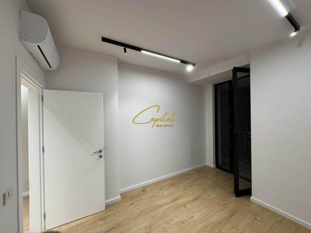 OFFICE FOR RENT 94 M2 GOLDEN TOWER RESIDENCE 1000 EURO