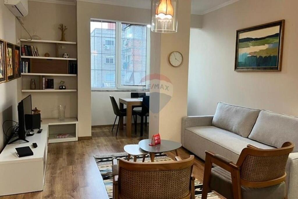 Apartament 2+1 me qira – Shkolla e Baletit!