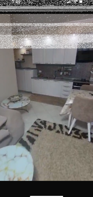 Apartment 2+1+2, Fresku!
