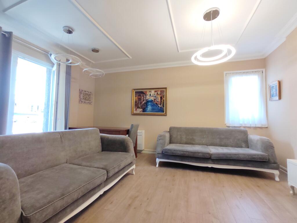 Appartamento 3+1+2 in Affitto